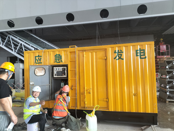 翼城怎样判断空气滤清器是否需要更换？